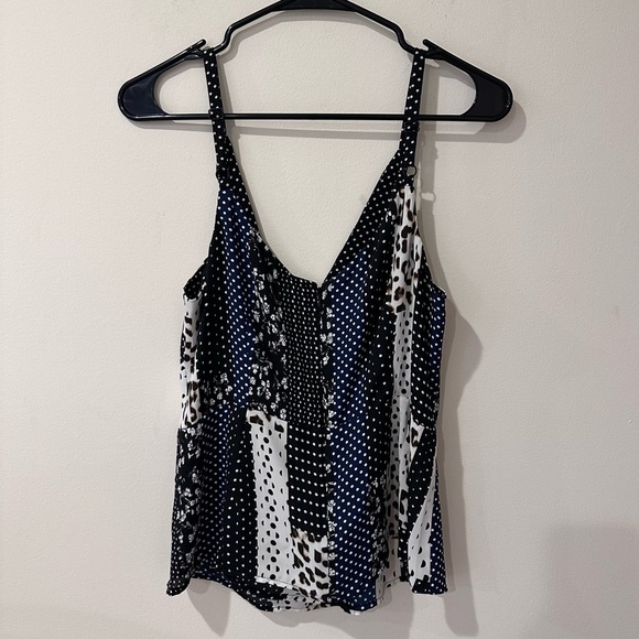 NWT Cabi Samantha 3787 crossover cami top in skin stripe size 6 - Picture 3 of 6